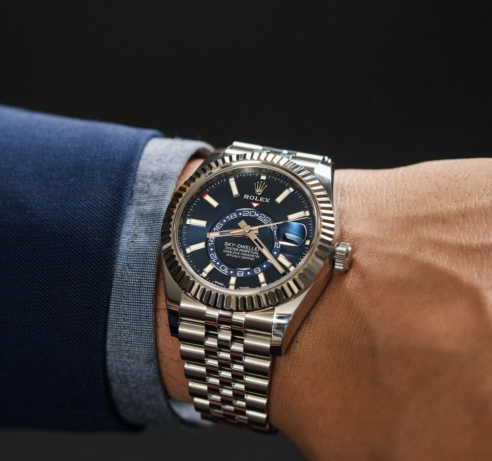 https://cdn.shopify.com/s/files/1/0312/1640/2565/files/rolex-sky-dweller-326934-bluind-powg22c-multiple-3_jpg.jpg?v=1761935956